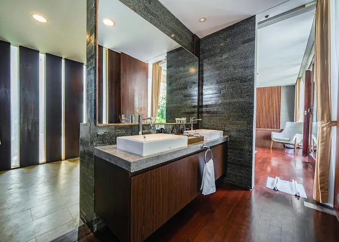 Villa De Prestigio Berawa Canggu