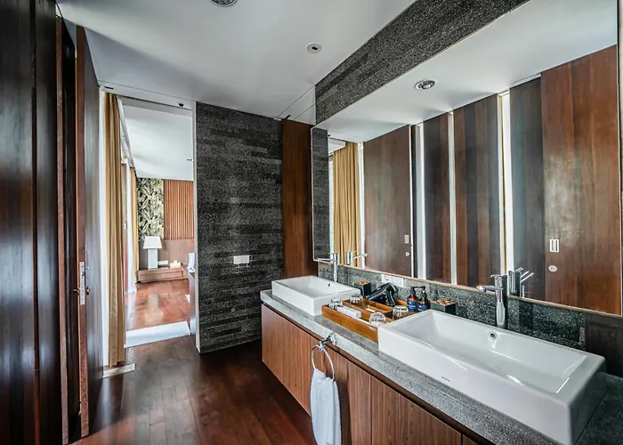 Villa De Prestigio Berawa Canggu